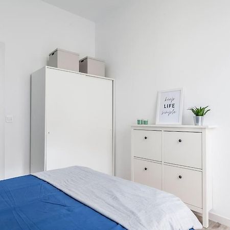Apartamento Nuevo Cerca De La Playa Y Del Centro Valencia Exterior foto